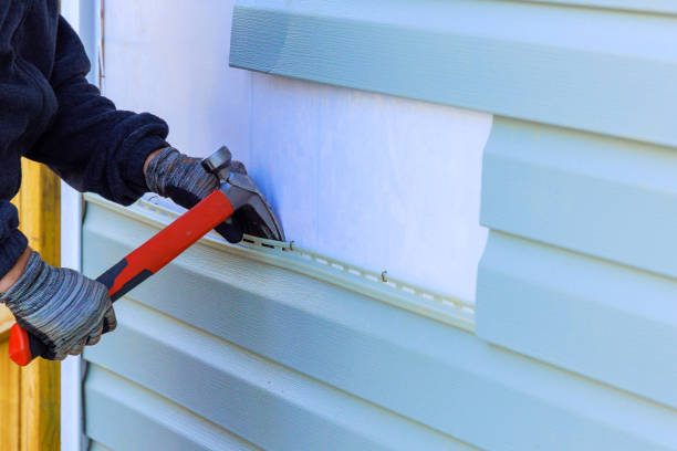 Reliable Siding Replacement contractor in Black Diamond, FL by Creative Siding